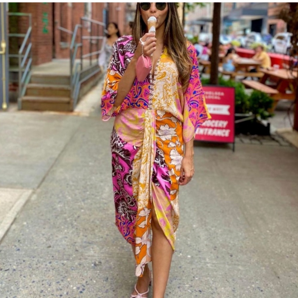 NWT ZARA Printed MIDI Dress Multicolored XS Blogger’s Favorite